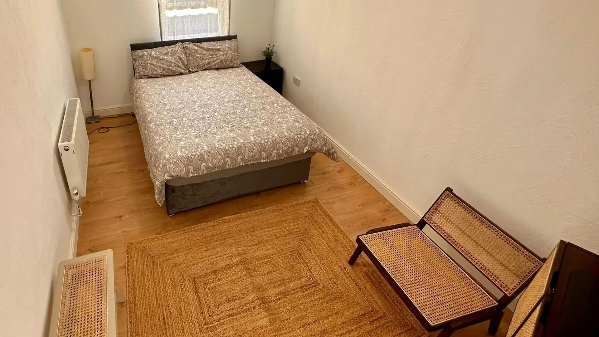 Flat 6 Stay In Aldgate London Apartment